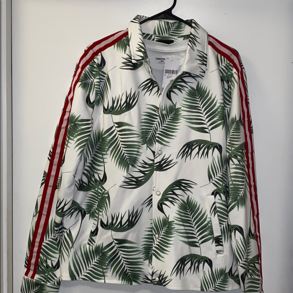 Men’s size large white stripe pattern Jacket